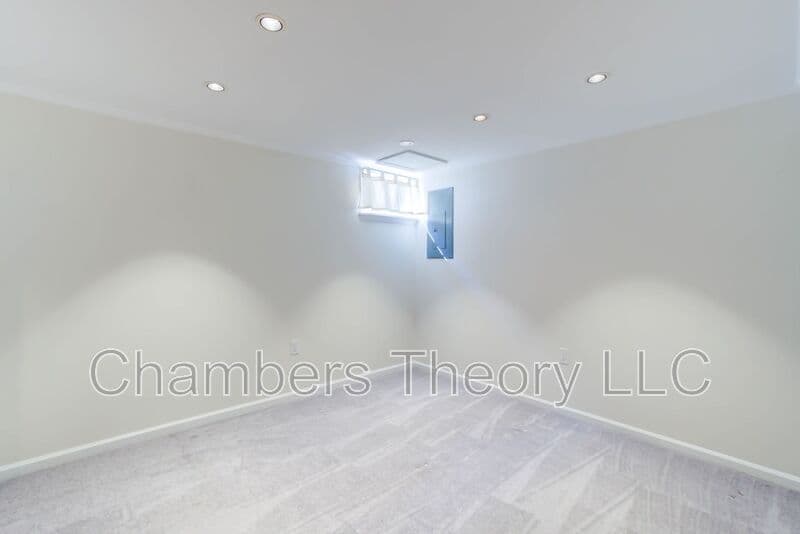Arlington Condo: 2412 S. Walter Reed Dr
