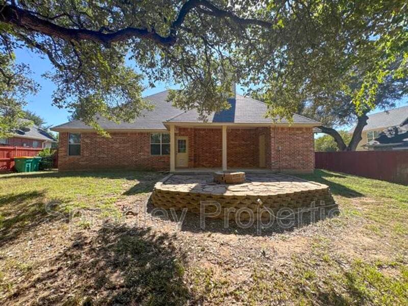 Belton House: 505 Marshall Dr