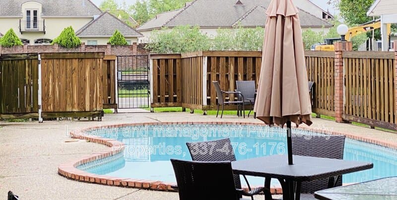 Lafayette Townhome: 183 Steiner Rd