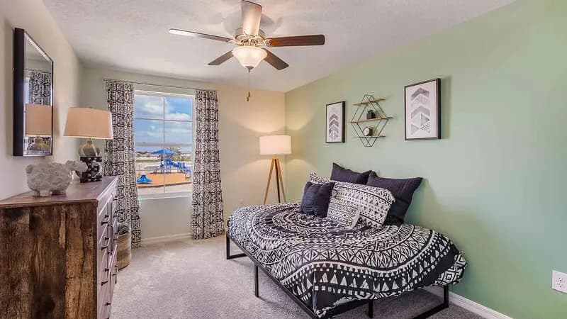 Parrish House: 10215 Charlotte Drive