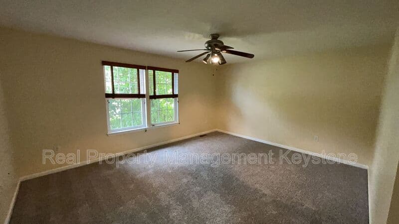 Sewickley House: 1907 Colonial Drive
