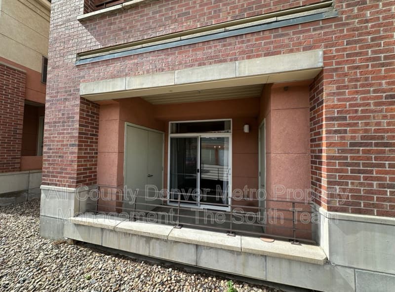 Denver Condo: 4100 Albion St