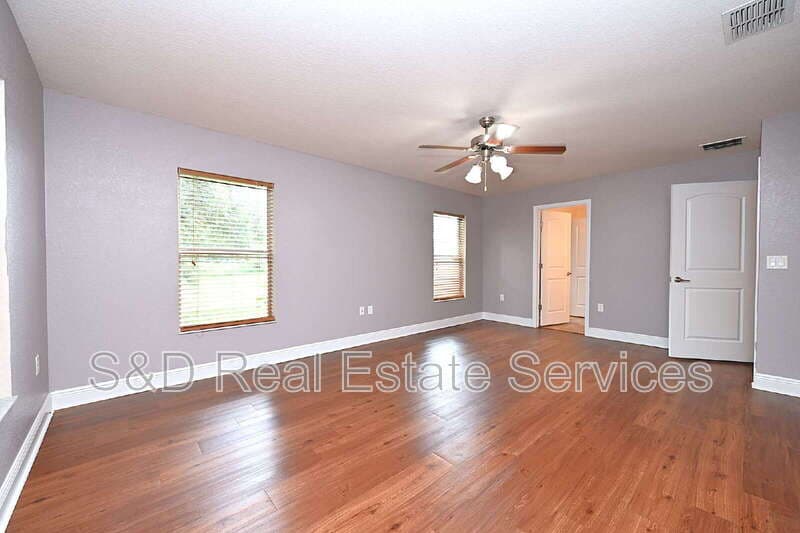 Bartow House: 1631 Taylor Landing Dr