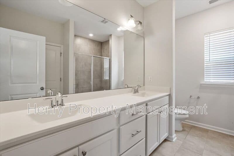 Holly Springs House: 133 Beldenshire Way