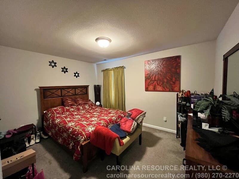 Charlotte House: 16328 Hayfield Road