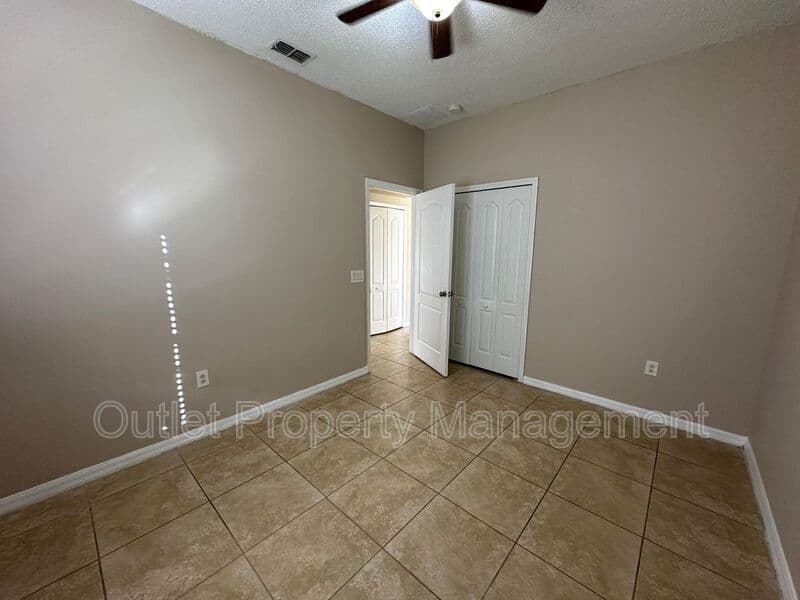 Orlando House: 9356 Monterey Bay Drive