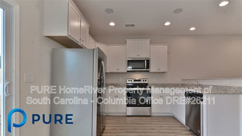 West Columbia House: 319 Gum Swamp Trail