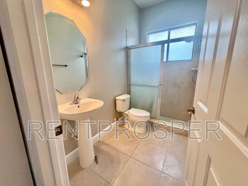 Ormond Beach House: 971 Stone Lake Drive