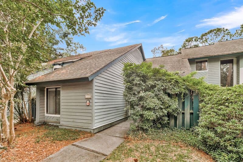 Mt Pleasant Townhome: 1105 Hidden Cove Dr