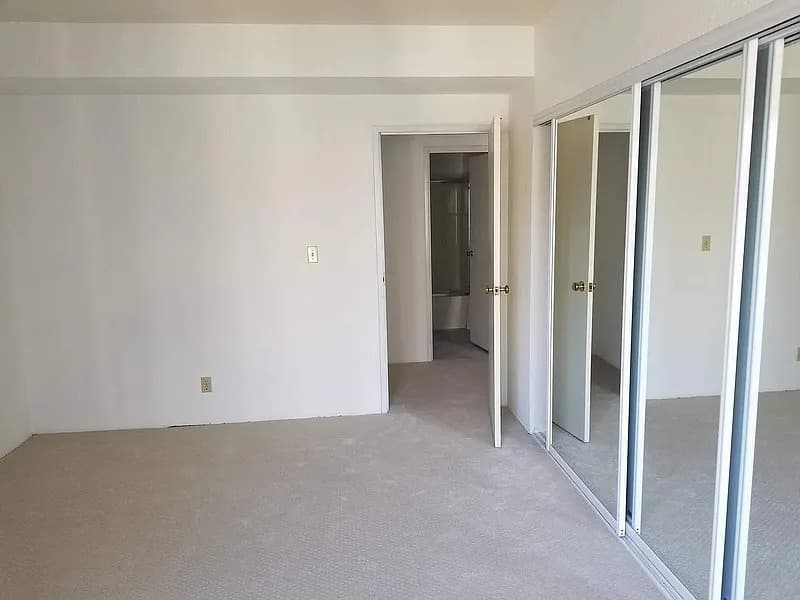 san francisco Condo: 601 Van Ness Ave