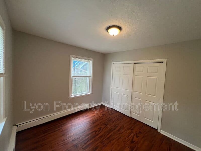 New London Condo: 53 Prest St