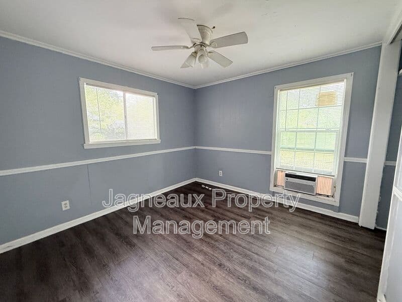 Lake Charles House: 4125 Legendre St