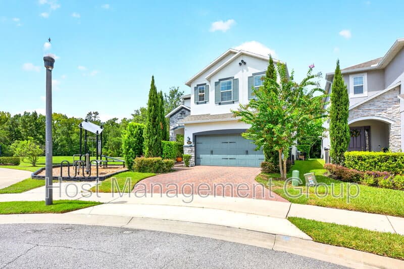 Orlando House: 8205 Bayliss Ct