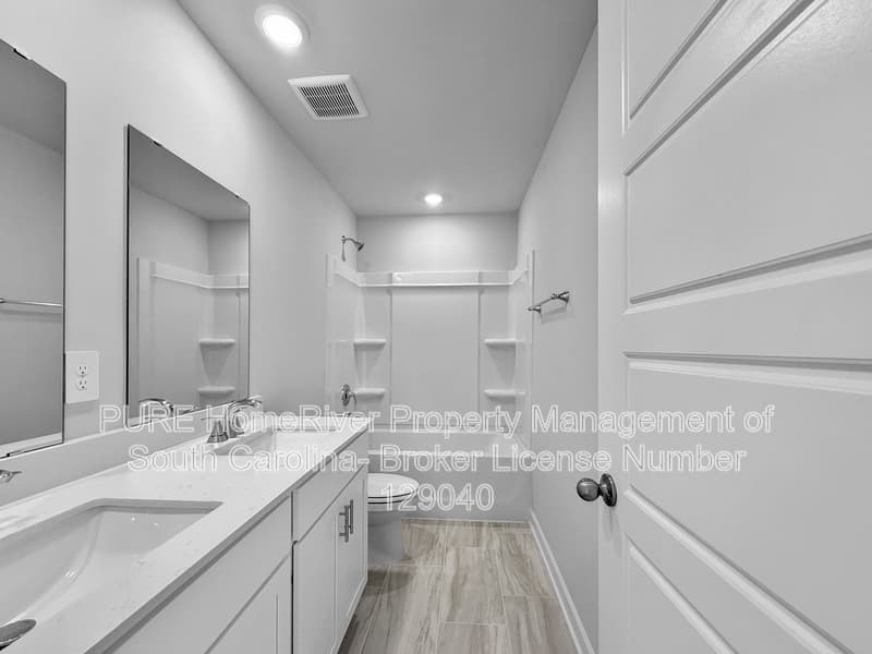 Moore House: 1504 Switchback Cir
