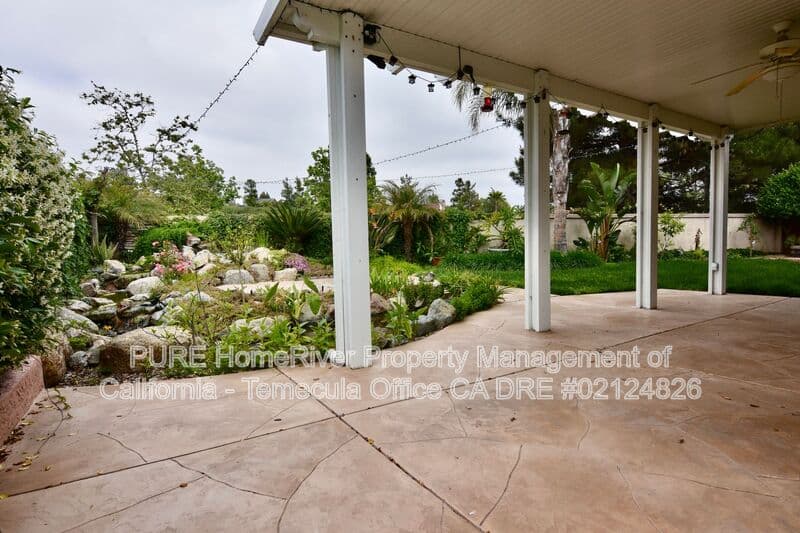 Temecula House: 41716 Monterey Pl