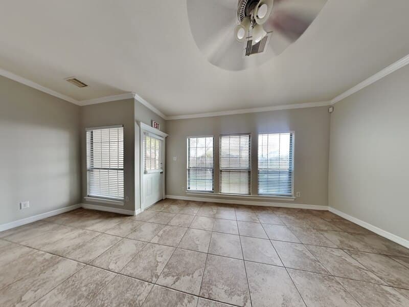 Houston Condo: 4206 Alvin St