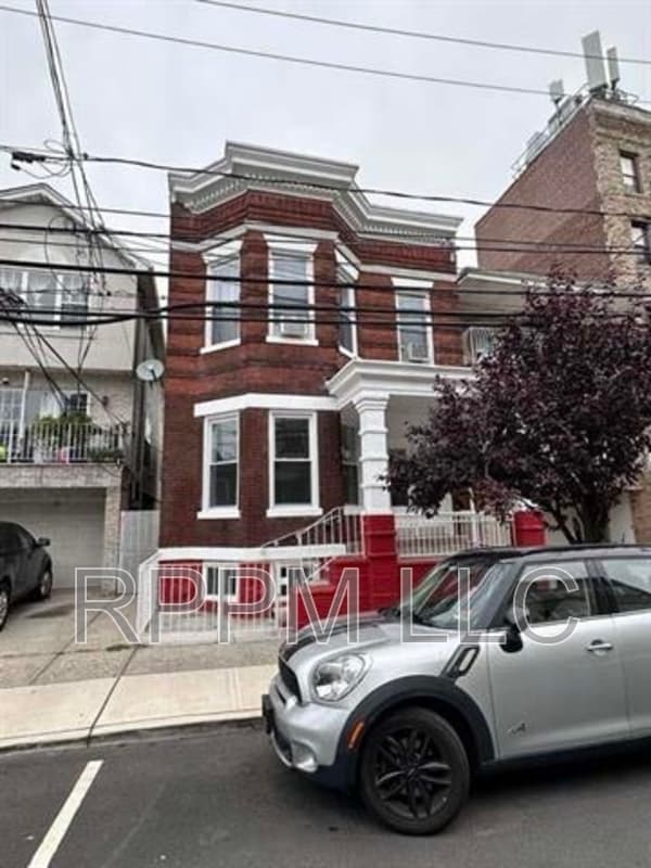 West New York Condo: 512 56th Street - 2