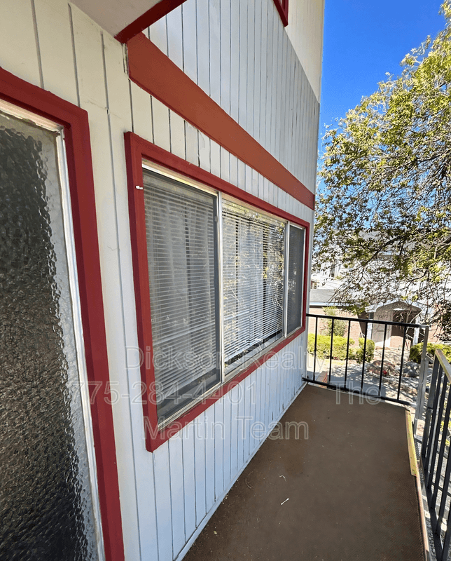 Reno House: 3287 Gypsum Road