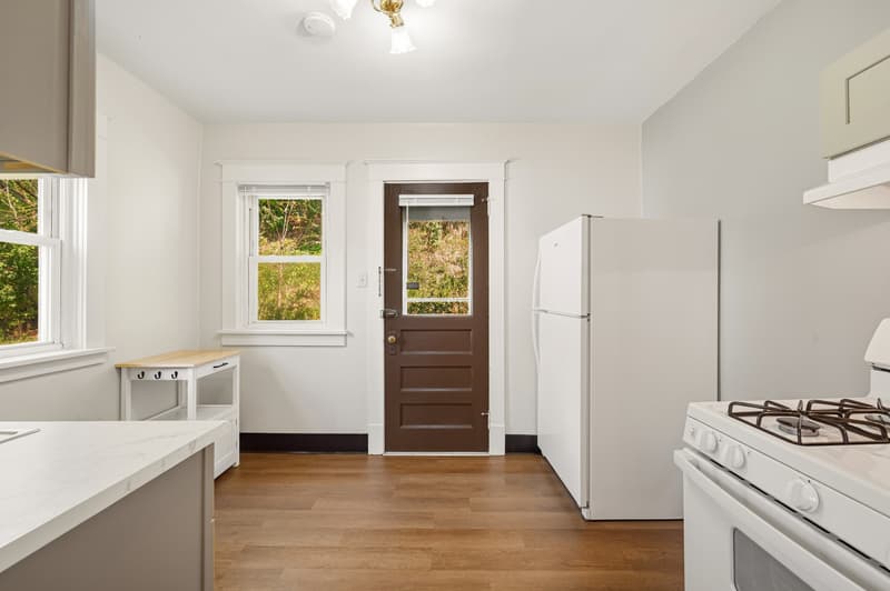Pittsburgh Condo: 2218 McMonagle Avenue