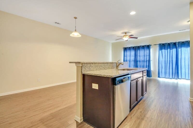 Richmond Hill House: 285 Cantle Dr
