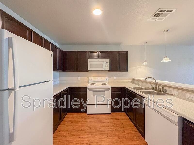 Belton Condo: 255 E 5th Ave, Apt 322