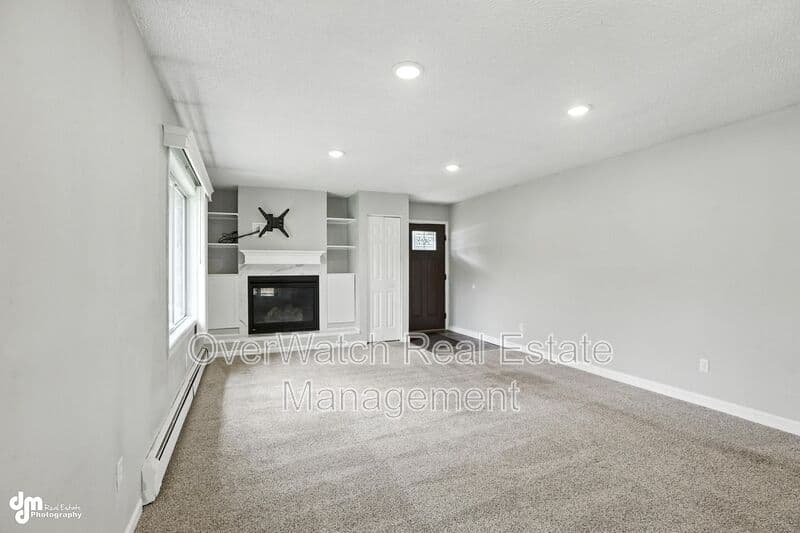 Anchorage Condo: 8611 Augusta Circle