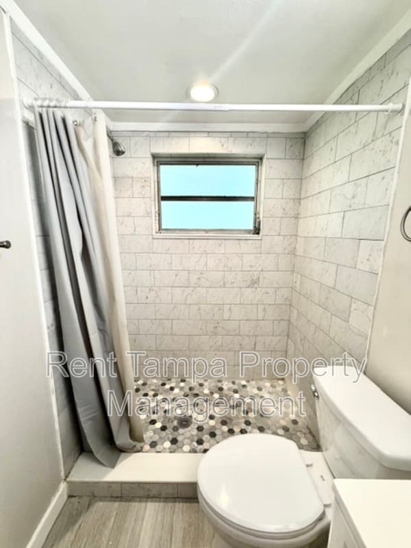 St. Petersburg Condo: 428 90th Avenue North