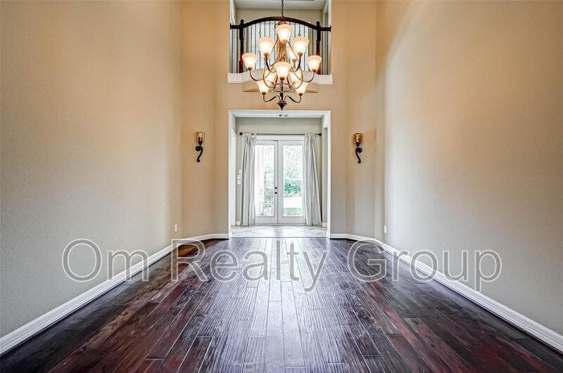 Sugar land House: 2910 Cotswold lane