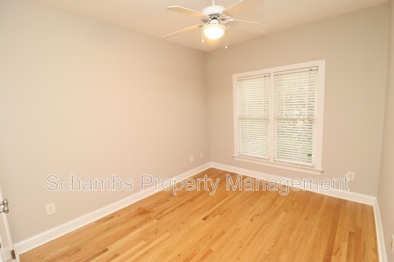 Apex House: 1003 Scotts Ridge Trl