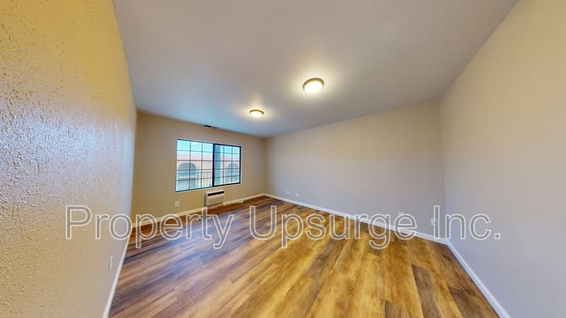 Redding House: 2051 Hilltop Drive - A-08
