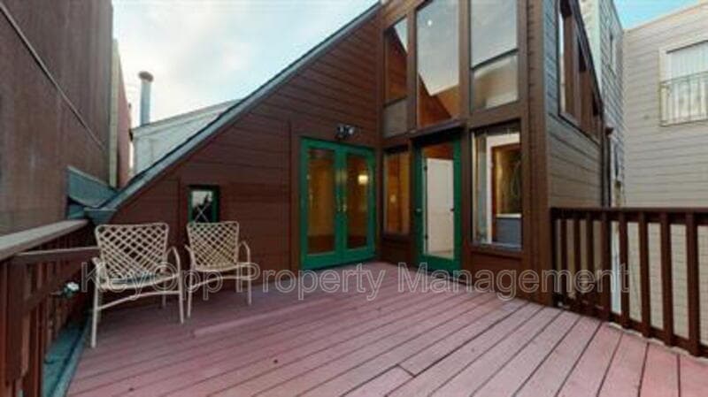 San Francisco House: 450 28th Avenue
