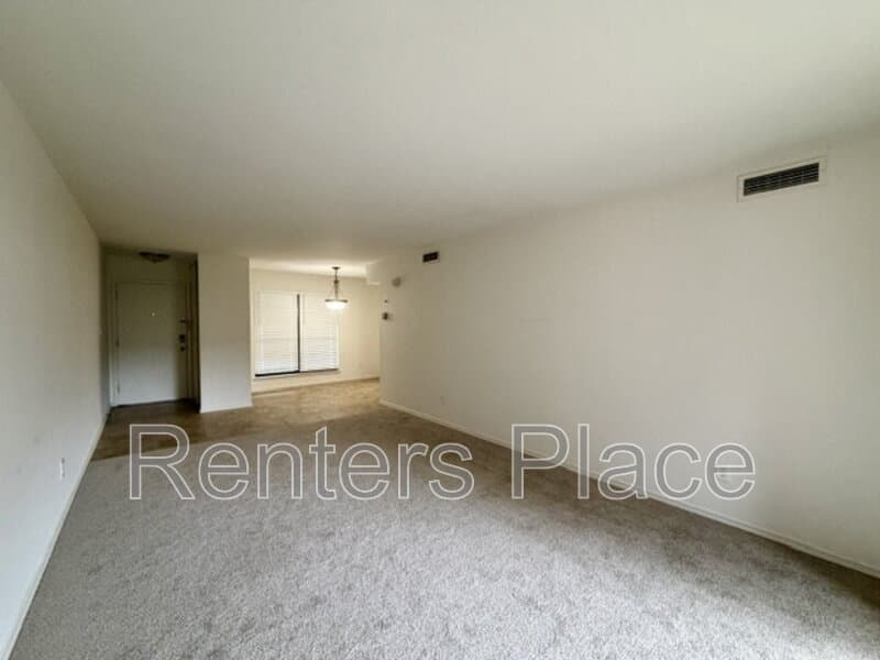 Tulsa House: 2224 South Boston Ave