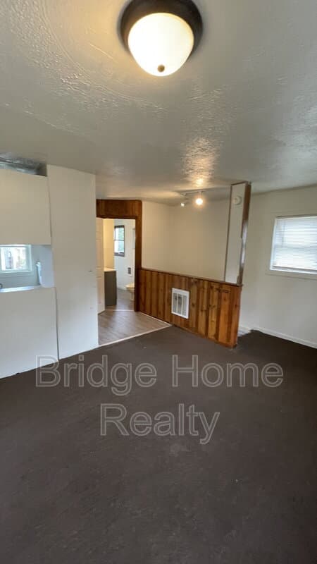 Homestead Condo: 241 E 18th Ave
