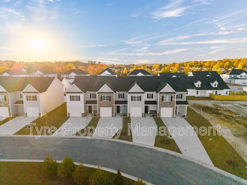 Greenville Townhome: 1904 Newbury Way