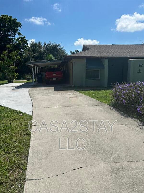 Fort Myers Condo: 7628 Carrier Rd