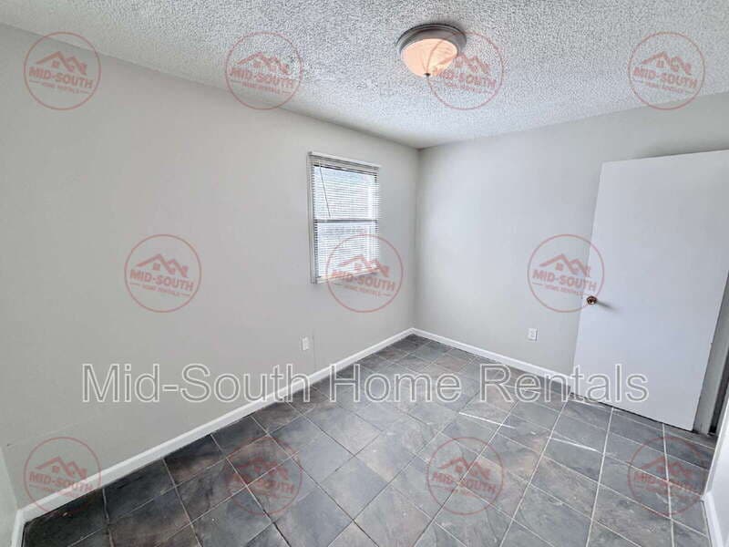 Memphis House: 3205 Madewell Dr