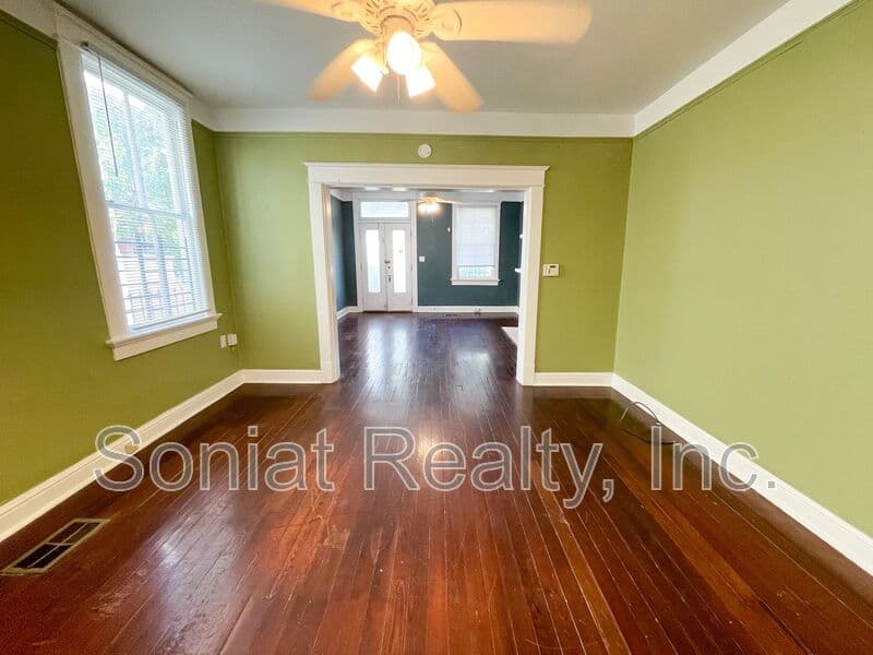 New Orleans Condo: 8013 Panola Street