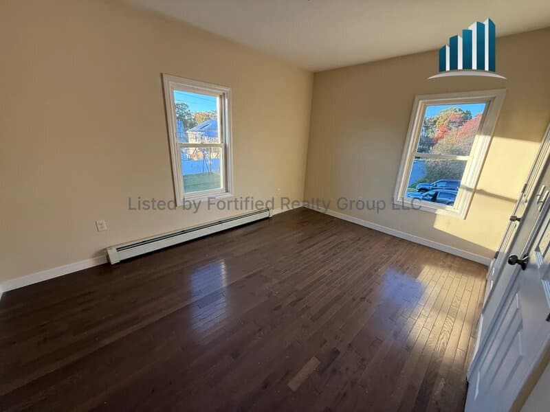 Fall River Condo: 56 Frederick St