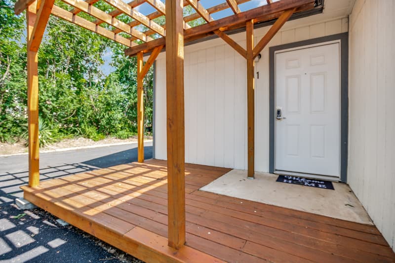 Arlington Condo: 905 West Abram Street - 1