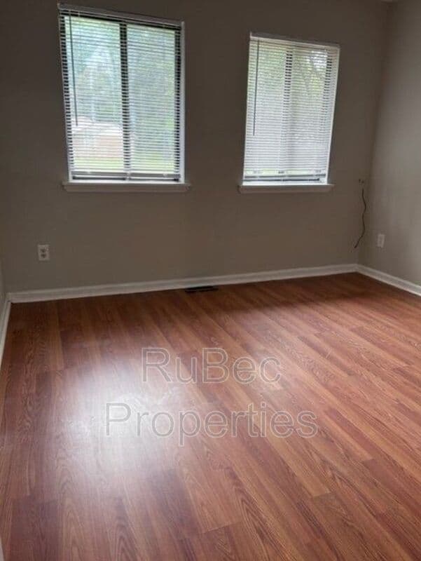 Charlotte House: 6024 Spanish Oak Road