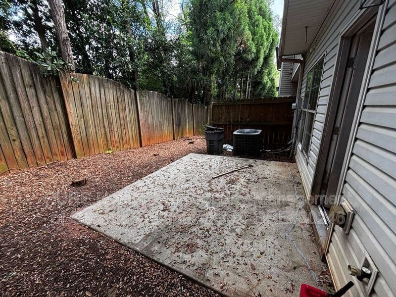 Avondale Estates Townhome: 768 Brookside Parc Ln