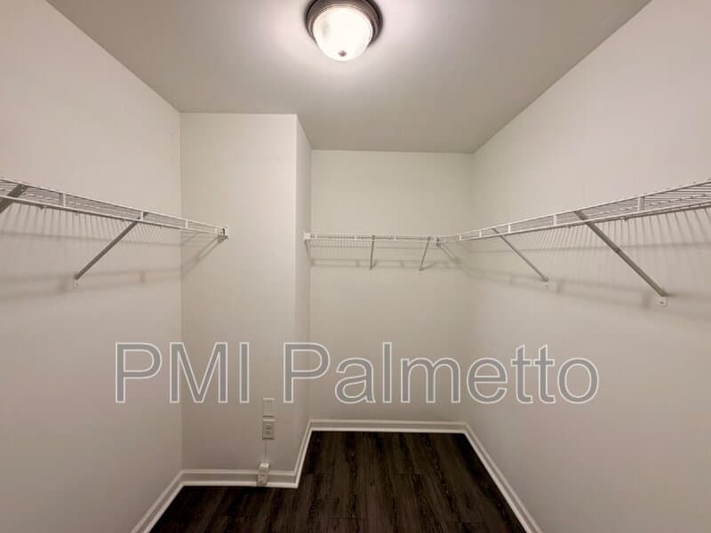 Chapin House: 226 Elsoma Dr