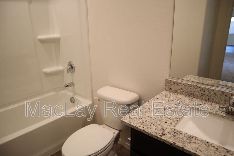 Casa Grande House: 1553 E Caballero Dr.