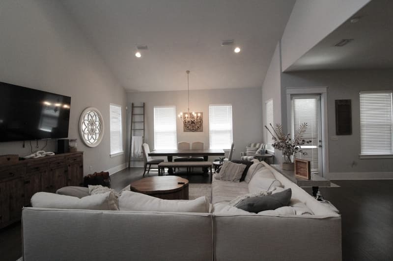 Miramar Beach House: 283 Lakeland Drive