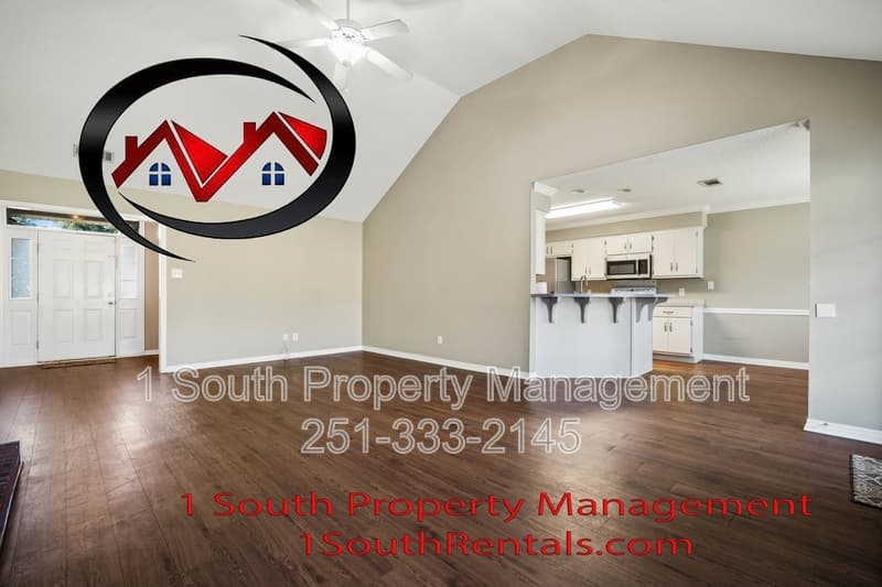 Mobile House: 9276 Champion Circle South
