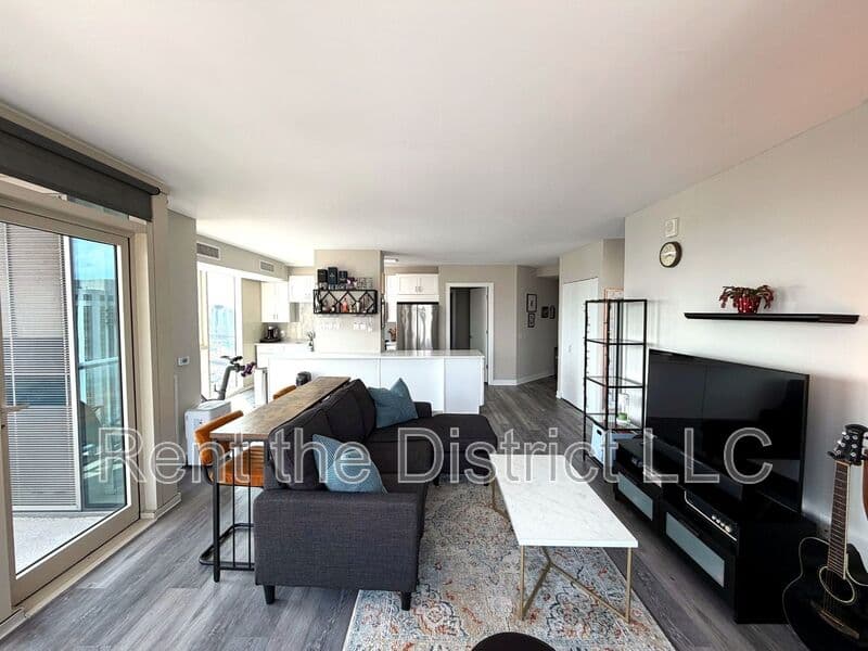Philadelphia Condo: 2116 Chestnut Street