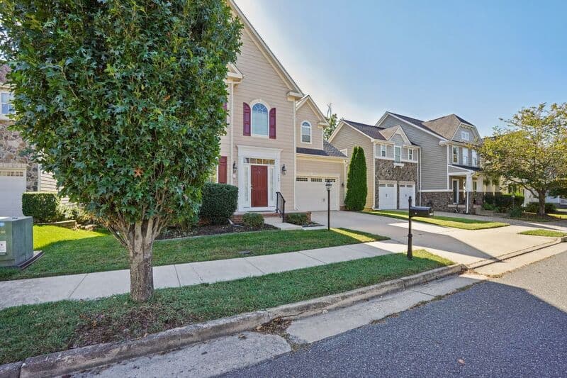 Fredericksburg House: 1100 Wright Court
