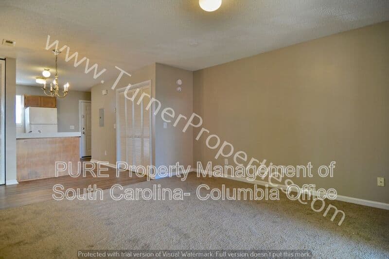 Columbia House: 3800 Plowden Rd