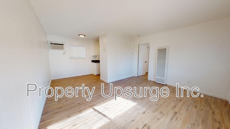 Redding Apartment: 2045 Shasta St