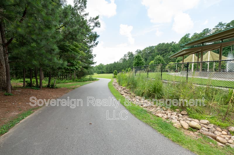 Norcross Condo: 6624 Ramsgate Way